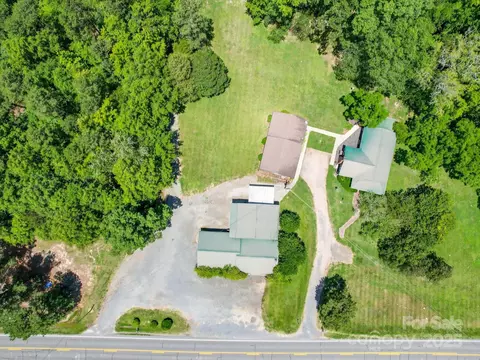 12770 Bringle Ferry Rd, Richfield, NC 28137