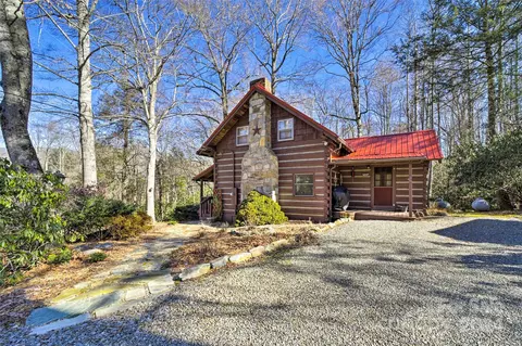 443 Timberline Dr, Maggie Valley, NC 28751