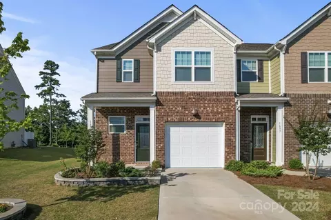 1655 Corwin Bend Rd, Tega Cay, SC 29708 photo 4