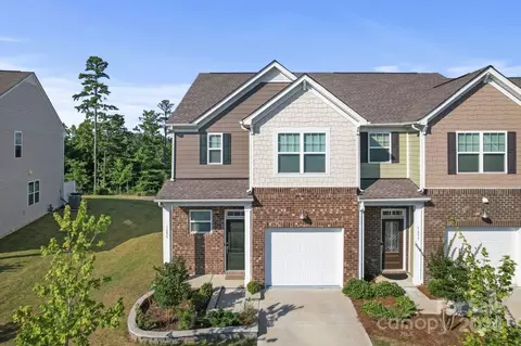 1655 Corwin Bend Rd, Tega Cay, SC 29708 photo 2
