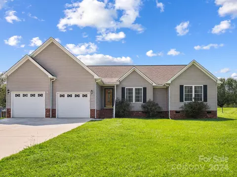 312 Quinn Rd, Clover, SC 29710