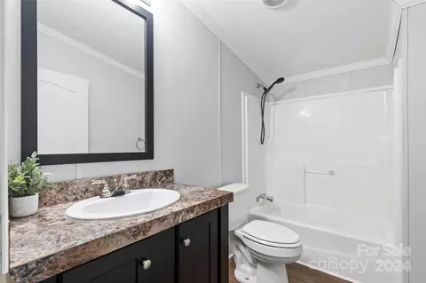 Bath - 9302 Caycee Dr, Davidson, NC 28036 photo 2 of 2