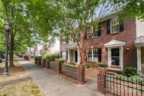 9526 Cadman Ct, Cornelius, NC 28031