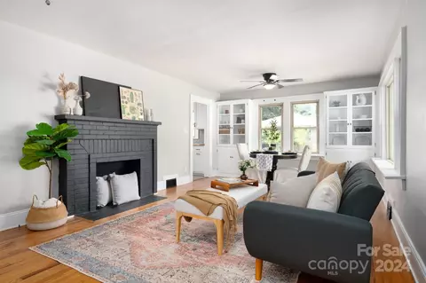 697 Brown 1 Ave #1, Waynesville, NC 28786