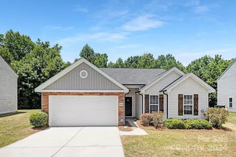 5938 Timbertop Ln, Charlotte, NC 28215