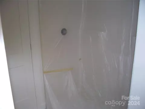 Bath - 5372 Crouse 3 Rd #3, Crouse, NC 28033 photo 2 of 2