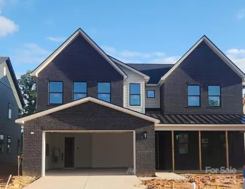 151 Windy Dell Dr, Tega Cay, SC 29708