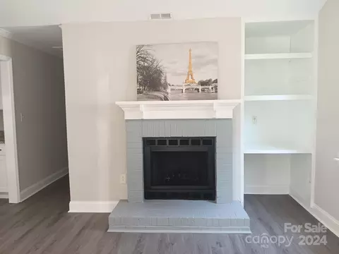 Living - 13812 Dansington Ct, Pineville, NC 28134 photo 2 of 3