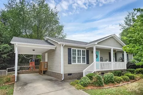 135 Mill Creek Dr, Kings Mountain, NC 28086