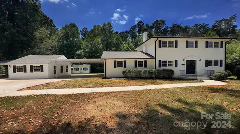 44493 Field Rd, New London, NC 28127