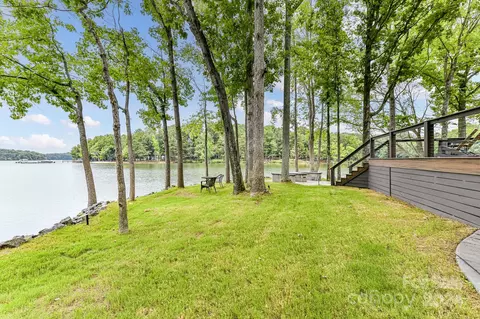 Exterior - 457 Windward Dr, Davidson, NC 28036 photo 6 of 6