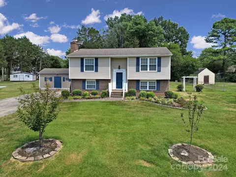 12208 Mapleton Rd, Charlotte, NC 28273