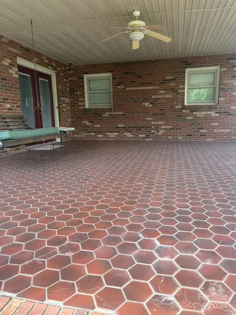 7800 Cherry Point Dr, Denver, NC 28037 photo 6