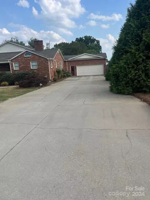 7800 Cherry Point Dr, Denver, NC 28037 photo 4