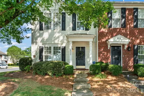 8332 Shinkansen Dr, Charlotte, NC 28213