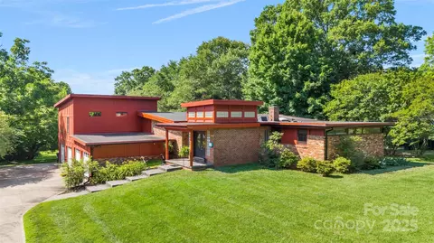 640 Davie Ave, Statesville, NC 28677