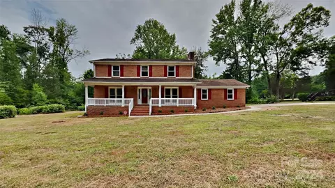 5819 Gettysburg Dr, Concord, NC 28027