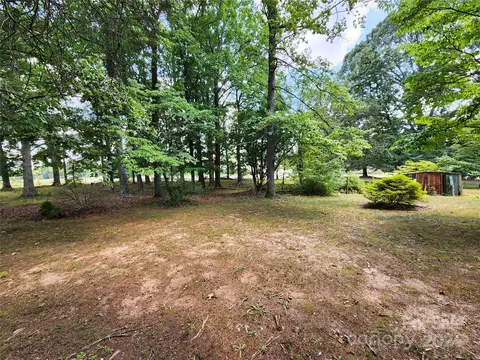 1202 4th Sw St SW, Conover, NC 28613 photo 4