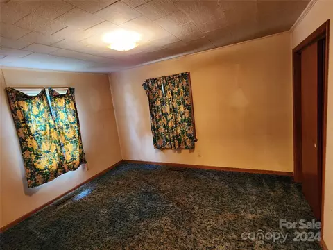 1202 4th Sw St SW, Conover, NC 28613 photo 8