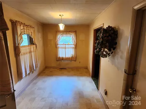 1202 4th Sw St SW, Conover, NC 28613 photo 7