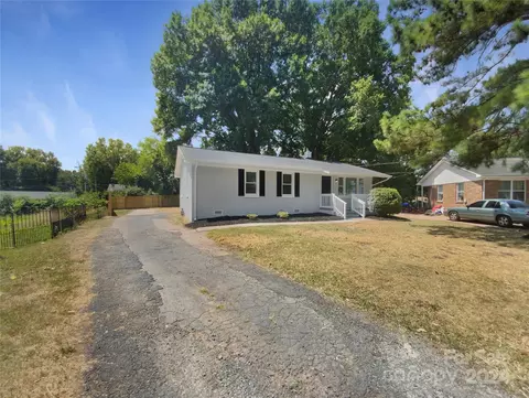 Other - 509 Cardinal Ct, Davidson, NC 28036 photo 5 of 7