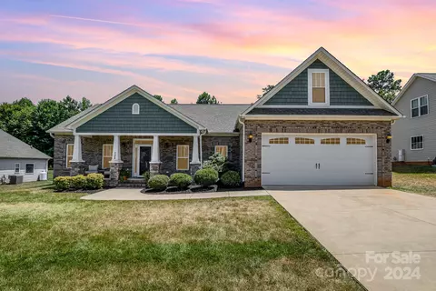 128 Mackenzie Ct, China Grove, NC 28023