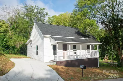 1127 6th St, Lancaster, SC 29720