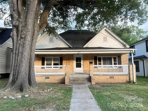 507 S Iredell Ave, Spencer, NC 28159