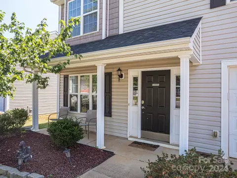 5622 Graypark Dr, Charlotte, NC 28269