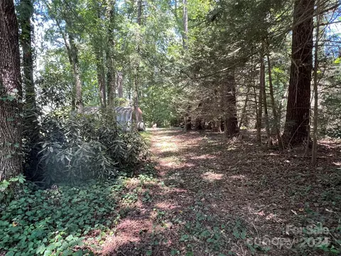 100 Crestview 25 Ln #25, Morganton, NC 28655 photo 10
