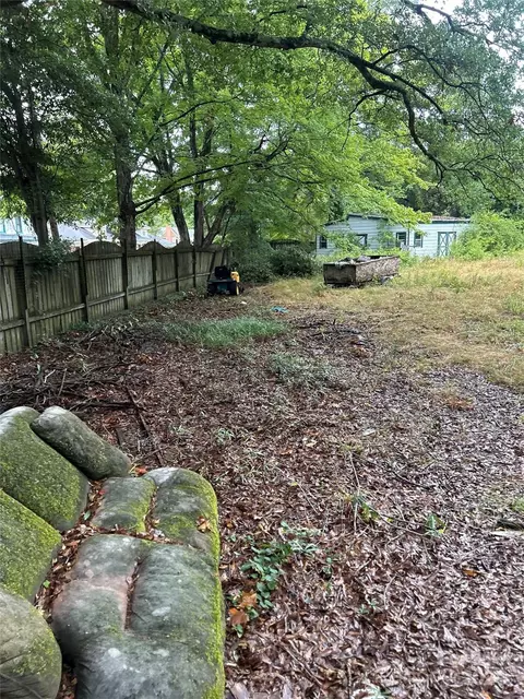 195 Young Ave, Henderson, NC 27536