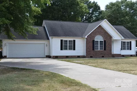 1217 Tom Joye Rd, Clover, SC 29710