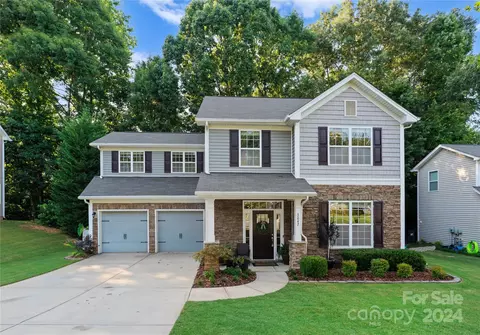 3042 Collin House Dr, Fort Mill, SC 29715
