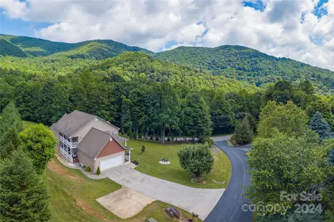 46 Rice Dr, Waynesville, NC 28785