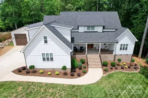 2681 Canepatch Dr, Denver, NC 28037