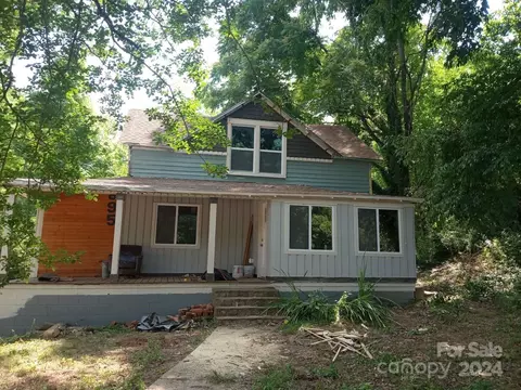 895 N Trade St, Tryon, NC 28782
