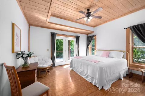 84 Back River Trl, Marshall, NC 28753 photo 18