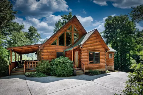 84 Back River Trl, Marshall, NC 28753
