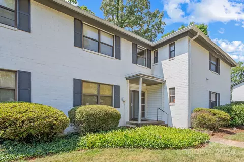 615 Biltmore F12 Ave #F12, Asheville, NC 28803