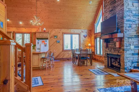 Other - 428 Riverview Dr, Marshall, NC 28753 photo 2 of 27