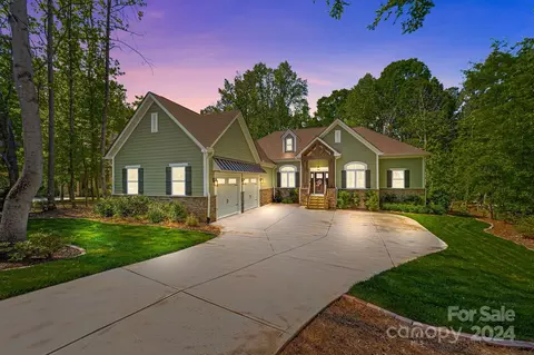 4583 Firethorn 66 Ct #66, Denver, NC 28037