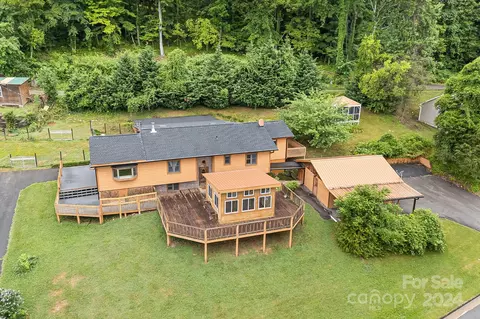 529 Us 25 70 Nw Hwy NW, Hot Springs, NC 28743