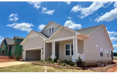 1020 Seven Sisters Ave, Monroe, NC 28110