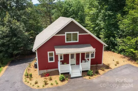 21 Electric Ave, Asheville, NC 28805