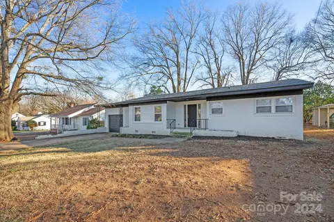 403 King St, Monroe, NC 28110 photo 1