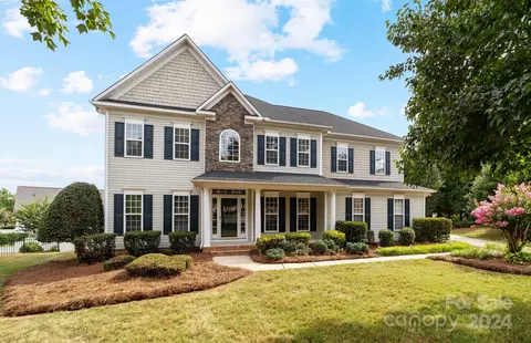 540 Montgrove Nw Pl NW, Concord, NC 28027