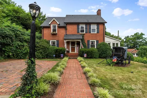 112 Mears Ave, Canton, NC 28716