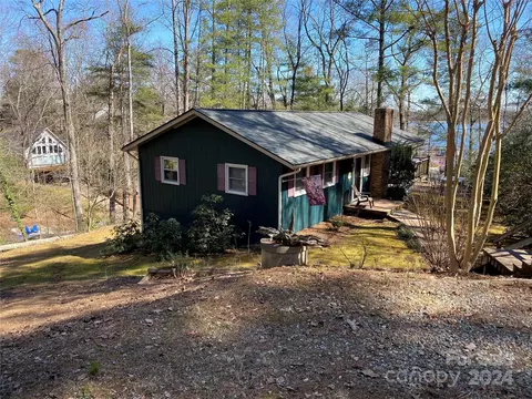 6037 Holiday Shores Ave, Nebo, NC 28761