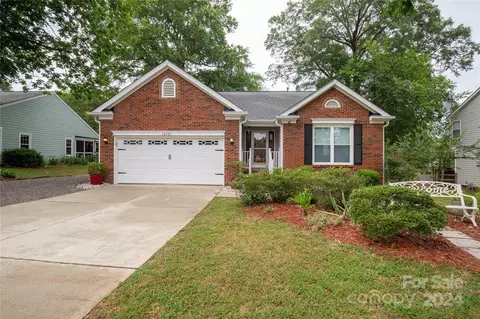 14001 Pytchley Ln, Charlotte, NC 28273