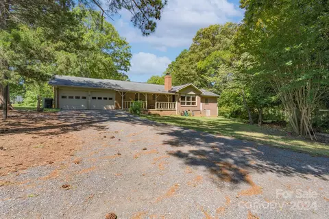 1810 Robin Dr, Lancaster, SC 29720 photo 28